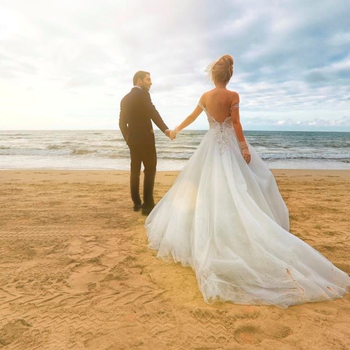 AAA Experts Take the Stress Out of Destination Weddings and Honeymoon Planning