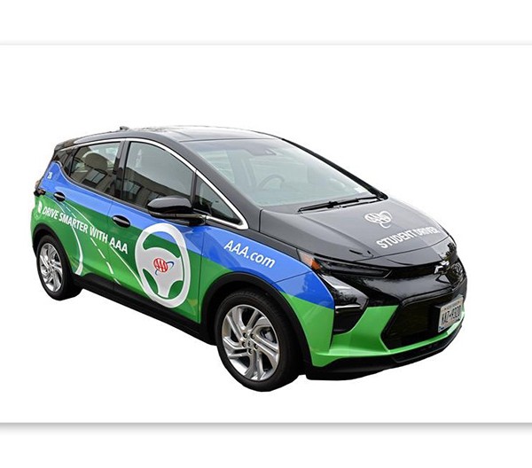Experience the difference between electric and gas vehicles
