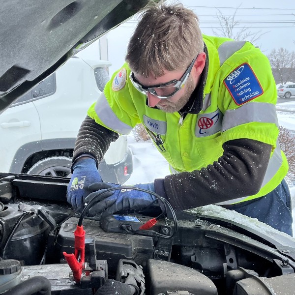 AAA reports uptick in battery problems across region as temperatures drop