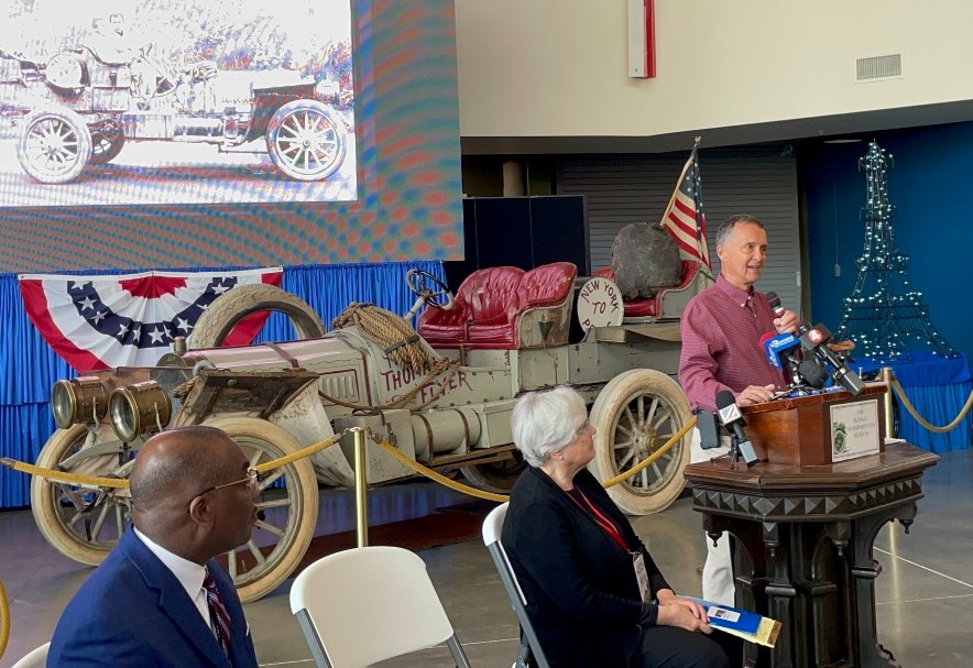 A press conference was held to unveil the Thomas Flyer.